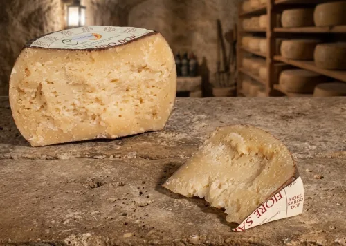 Pecorino Fiore Sardo